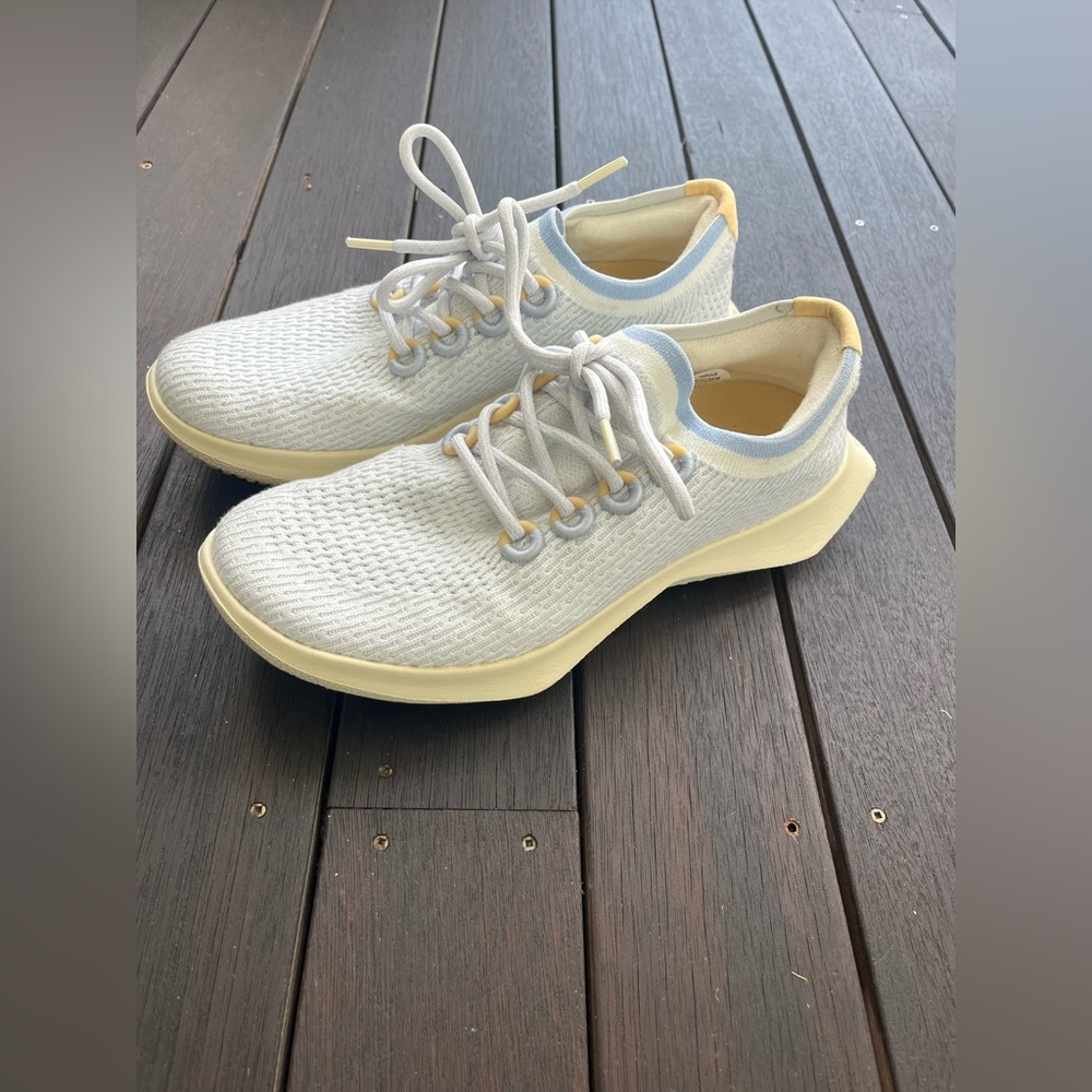 Allbirds Women’s Tree Dasher 2 - Breezy Blue (Beige Hush Sole)
